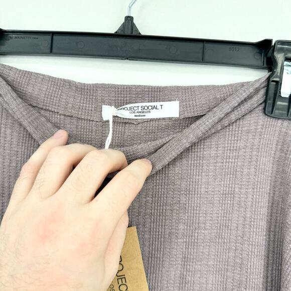 Project Social T Sweater Women Size Medium Wide Neck Waffle Knit Curved Hem - Picture 2 of 7